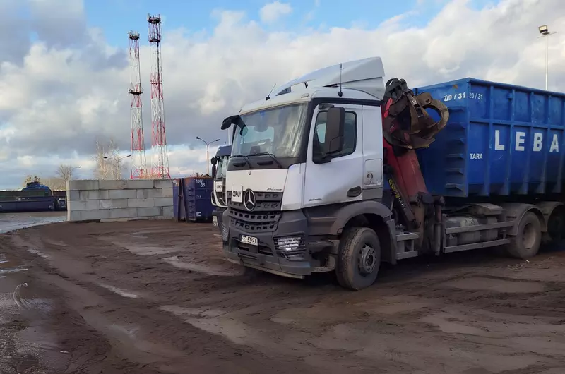 Usługi transportowe i załadunku HDS