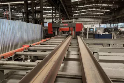 Nowa usługa w naszej ofercie: cięcie i wiercenie stali na zintegrowanej linii CNC