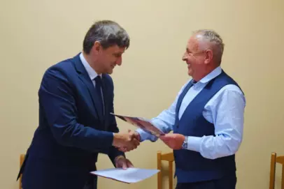 Podpisanie umowy patronackiej z Zespołem Szkół w Rogoźnie
